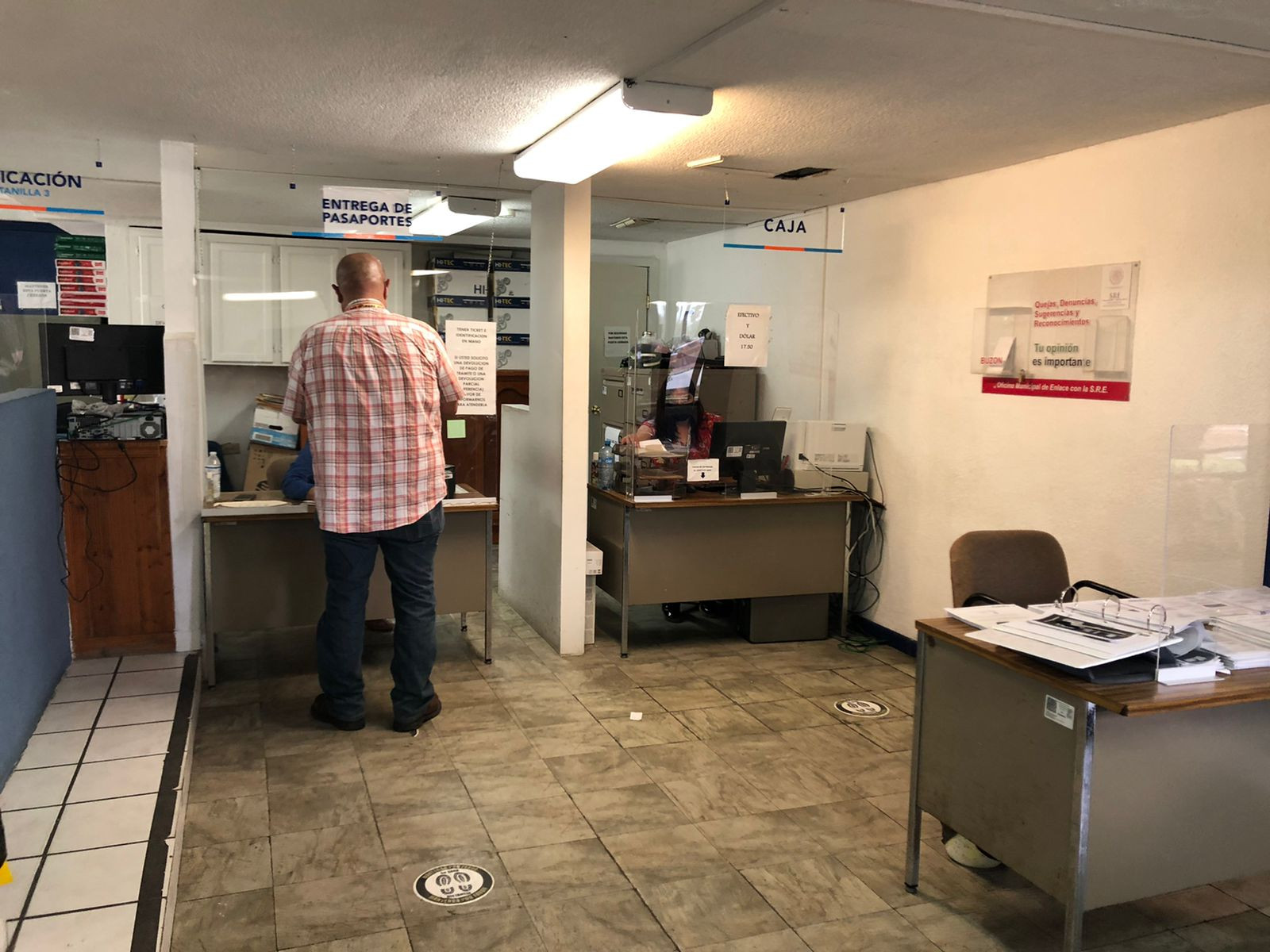 Por transición de gobierno y vencimiento de contrato no hay citas en las oficinas de pasaportes en Nuevo Laredo 