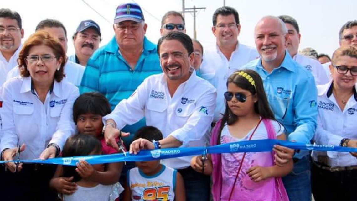 Inauguran puente vehicular “Los Españoles”