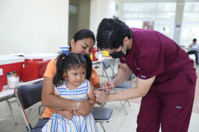 Vacunación contra Covid-19 llega a la colonia Palmares