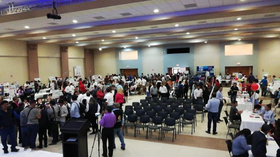 Realizan primera feria del empleo 2019 