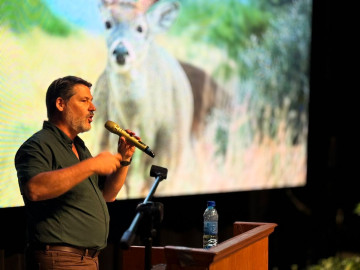Nuevo Laredo celebra la primera clínica de cacería y pesca con cazadores locales y visitantes