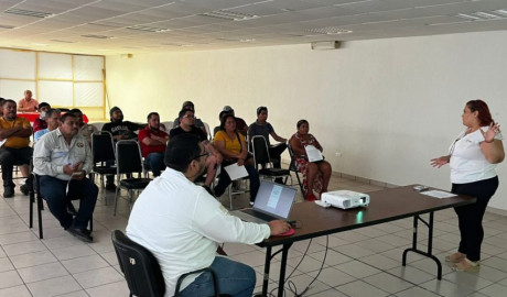 Capacita Subsecretaría de Transporte Público a operadores de plataformas digitales para su registro oficial