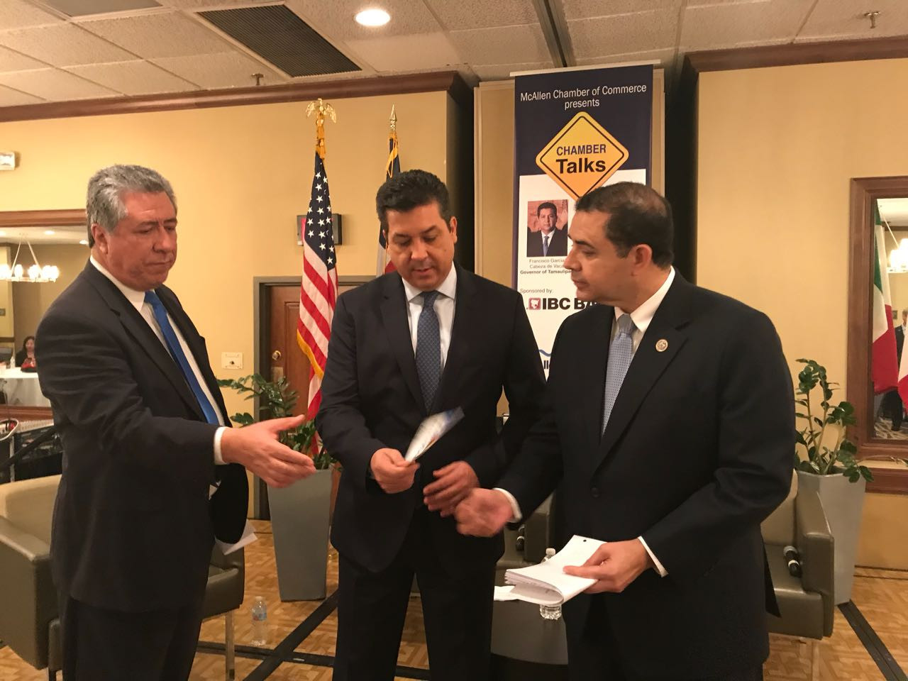 Asiste Gobernador de Tamaulipas al encuentro “Chamber Talks”