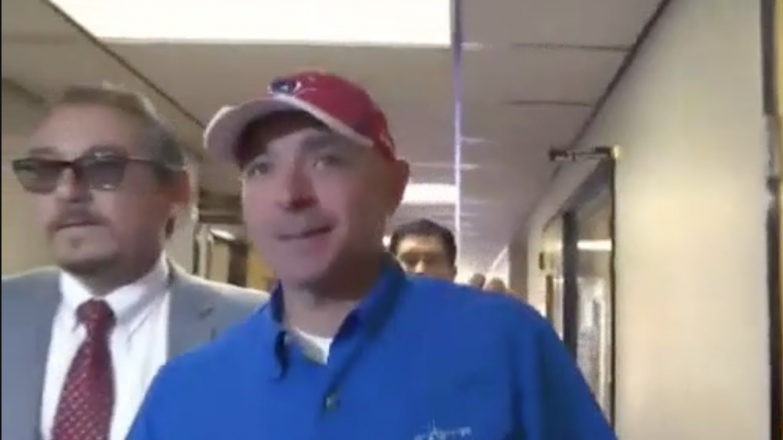 Sale bajo fianza exjefe de bomberos de Brownsville