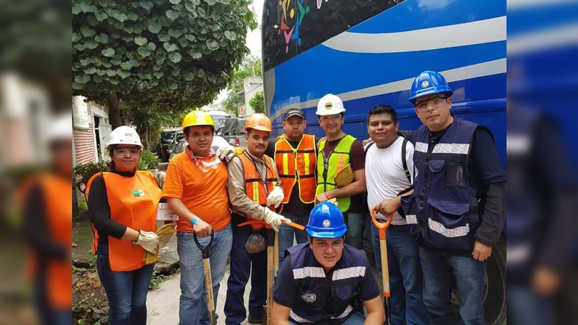 Voluntarios de Tamaulipas se unen en apoyo de damnificadas en Jojutla