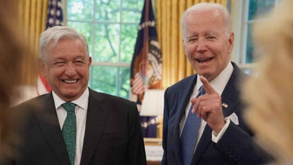 AMLO elogia a Biden tras renunciar a la reelección