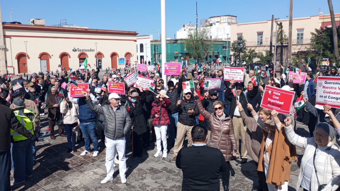 Sociedad civil de Matamoros se unió a la 'Marcha por la democracia' 