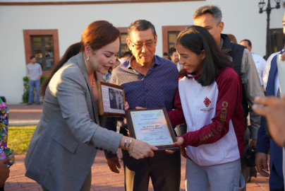 Reconocen deportistas apoyo de Alcadesa y Gobierno Municipal 
