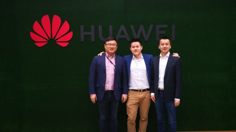 Presentan el Huawei P20 ¡con triple cámara!