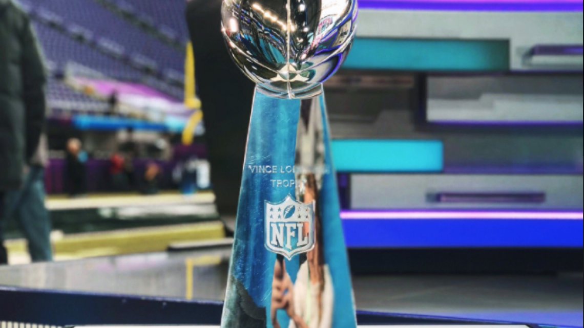 ¡Águilas hace historia! Ganan su primer Super Bowl