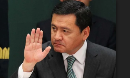 Gobierno federal no tocará ni un centavo del dinero a damnificados: Osorio Chong