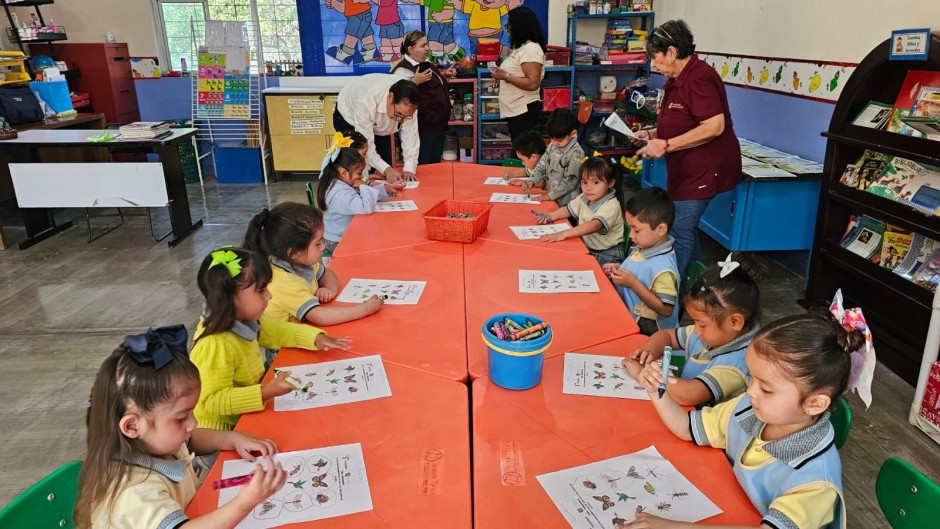 Celebraron escuelas el Día Internacional de la Mujer y la Niña en la Ciencia