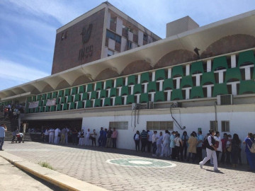 Sanitizarán hospital del IMSS de Coahuila tras brote de brote de conoravirus 