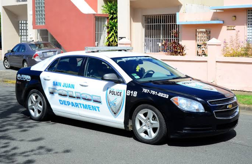 Encuentran sin vida a hombre con heridas de bala en San Juan