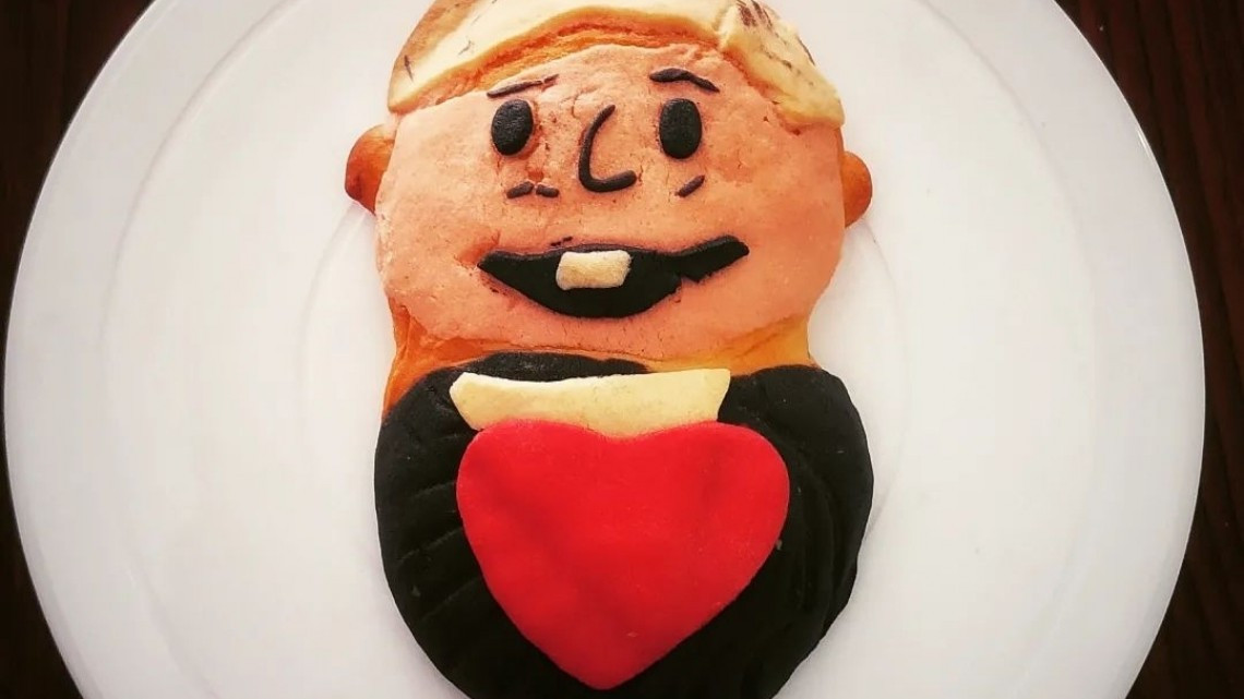 Panadería crea la "conchAMLOver"