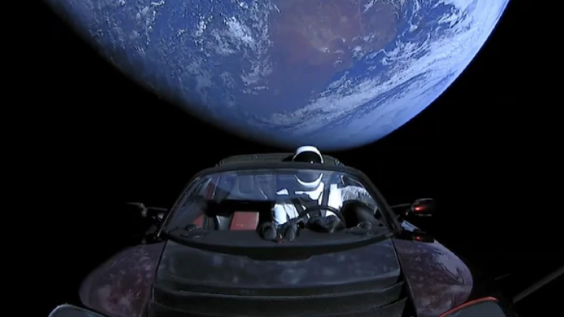 El primer vehículo astronauta que acelera en el espacio