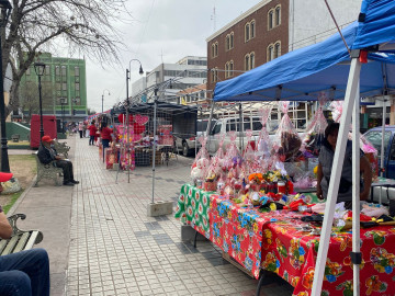 Lista la venta de San Valentín en la vía pública 