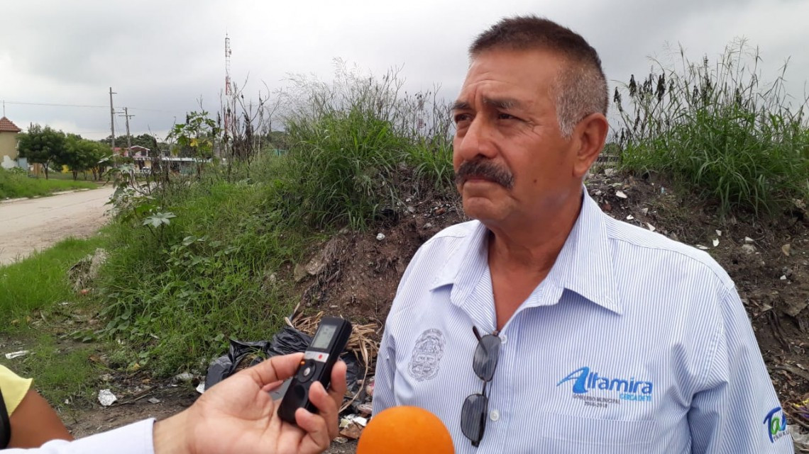 Levantan toneladas de llantas en basureros clandestinos