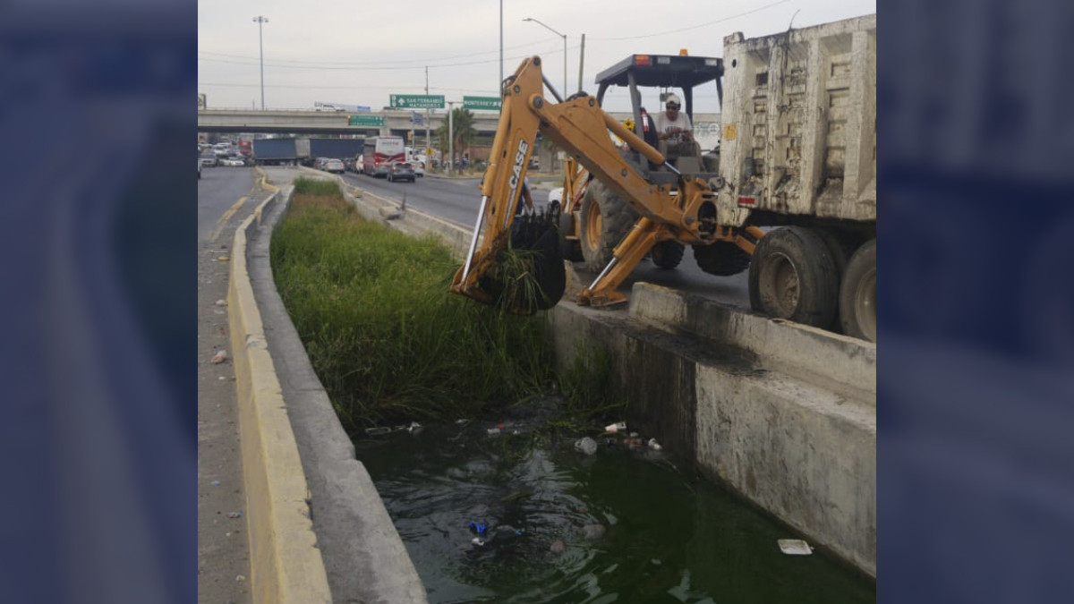 Desazolva Municipio canales, drenes y rejillas pluviales