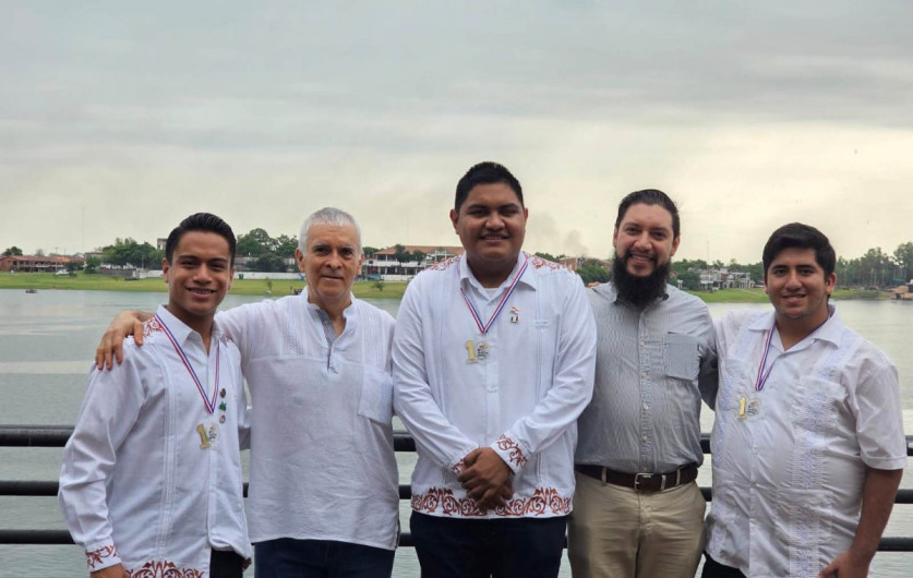  Triunfan estudiantes de la UT Altamira en Feria Científica en Paraguay