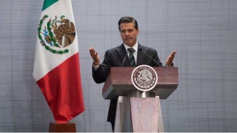 Convocan a conferencia en Los Pinos; anunciarían renuncia de Meade