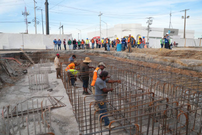 Recorre Colegio de Arquitectos  puente vehícular Calzada de los Héroes 