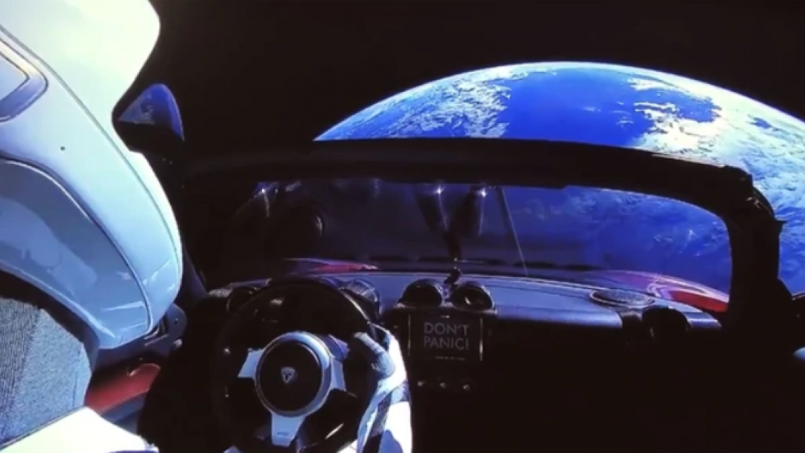 El primer vehículo astronauta que acelera en el espacio