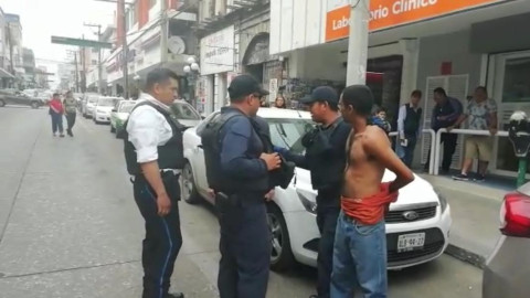 Policletos detienen a ladrón en zona centro de Tampico