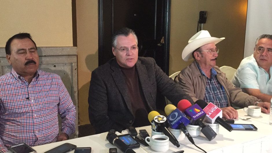 Cierre de gasolineras por tiempo indefinido: Empresarios