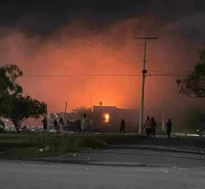 Trasladan a Matamoros a lesionados por explosión en Vallehermoso