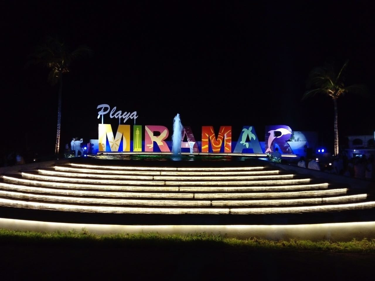 Inauguran Glorieta en Playa Miramar