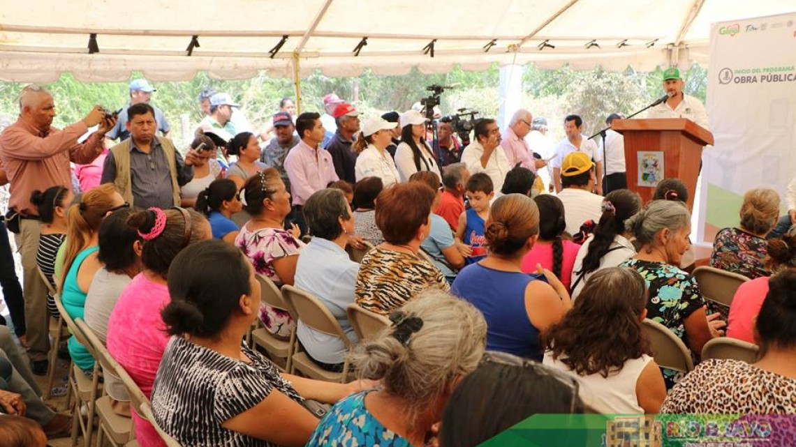 Inicia  programa de “Obra Pública 2017”