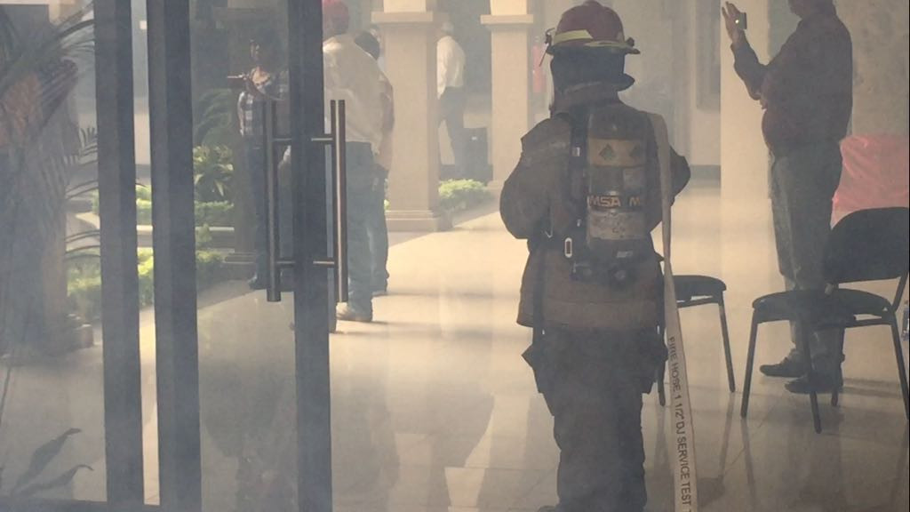 Simulan incendio en presidencia municipal de Altamira