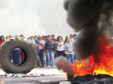 Burocracia exenta el gasolinazo; crece partida en el Congreso