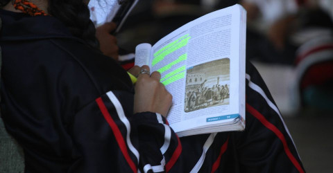 Estudiantes de 3º de secundaria reprueban español y matemáticas 