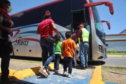 Continúa quinta campaña de vacunación transfroteriza en Nuevo Laredo 