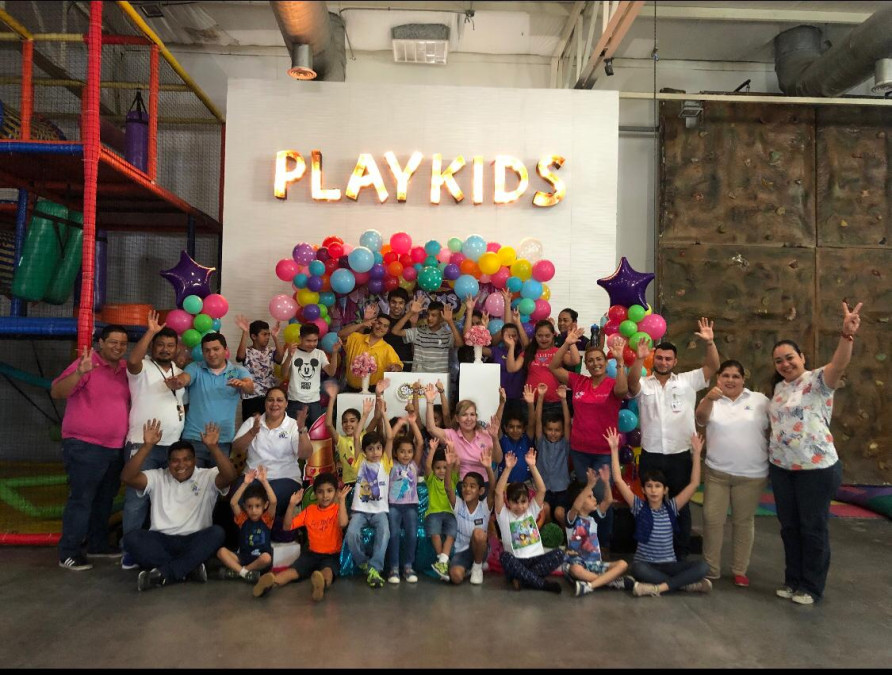 Viven campamento de verano sin límites 