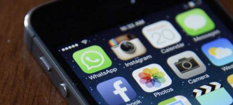 Cinco rumanos roban iPhones de un camión en movimiento