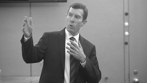 Fiscal principal del Condado de Dallas se quita la vida