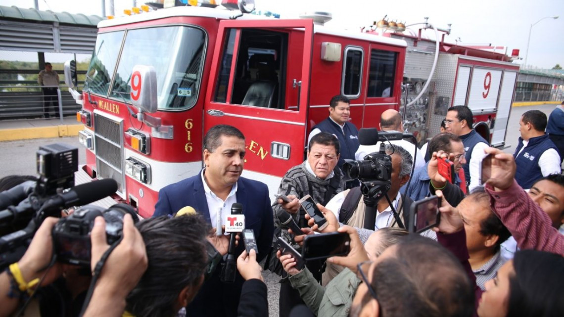 McAllen dona al Estado camión equipado para el combate de incendios