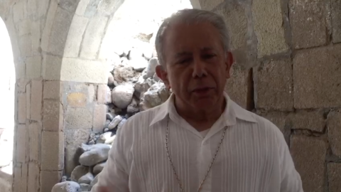 Acusa obispo a autoridades de impedir el paso de ayuda en Morelos