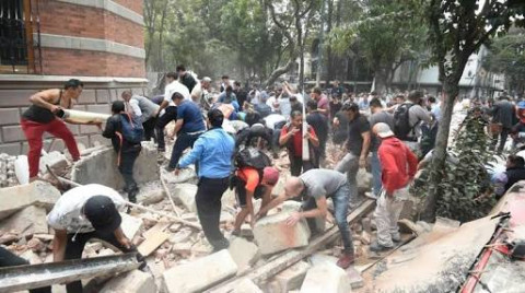 Se multiplican gestos de solidaridad hacia México tras terremoto