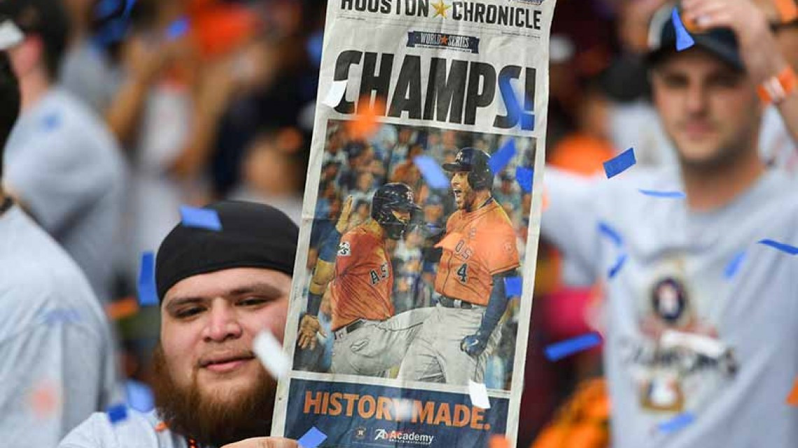 Astros celebran con su gente campeonato de SM