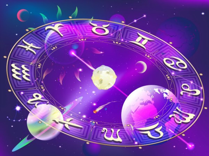 la Luna influye en grandes cambios con fuerza e inteligencia