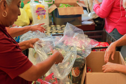 Trabajan en equipo DIF-Reynosa y Voluntariado en Centro de Acopio