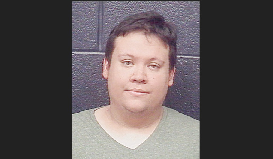 Hombre “abusa” de su abuela