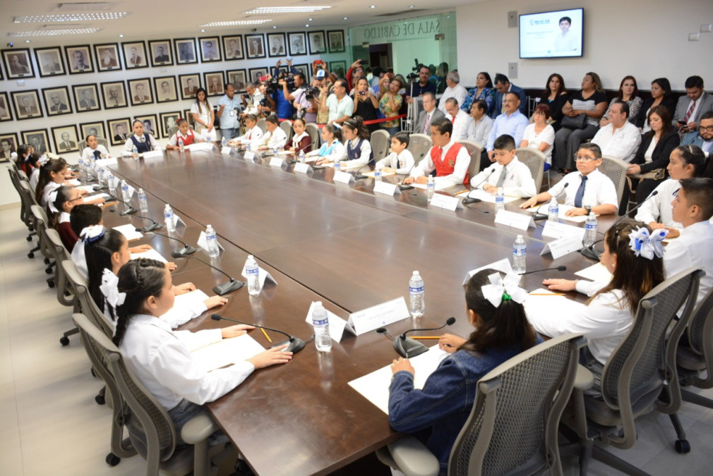 Recibe Ayuntamiento proyectos de participación al Cabildo Infantil