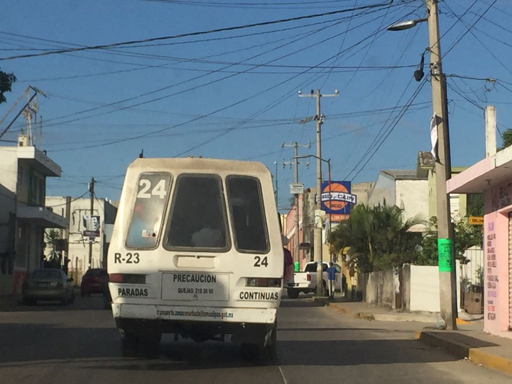 Avanza ordenamiento de transporte público