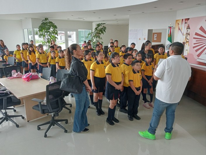  Destacan docentes y estudiantes de primaria ventajas de la Infoteca 'Sor Juana Inés de la Cruz'