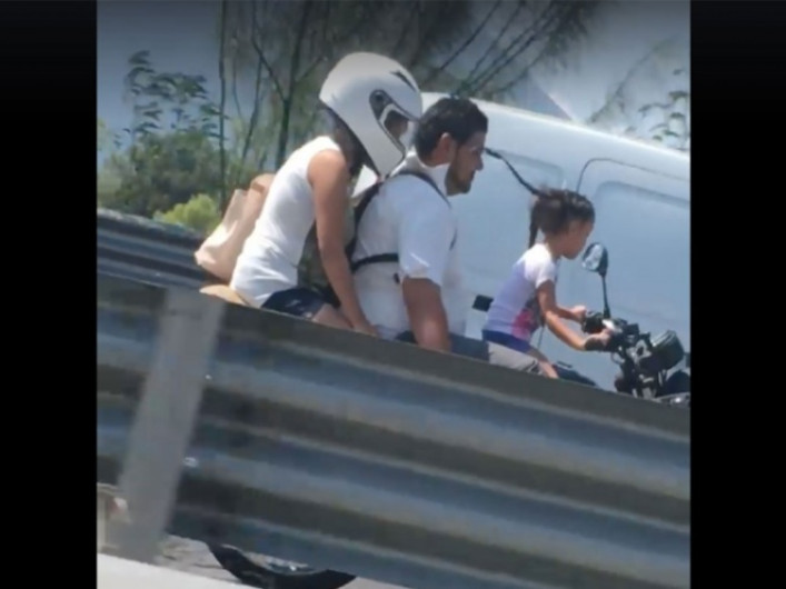 Si a sus 8 años ella maneja una motocicleta, ¡tú también puedes!